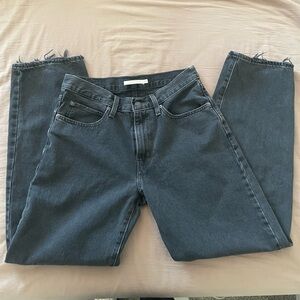 94 baggy Levi’s jeans